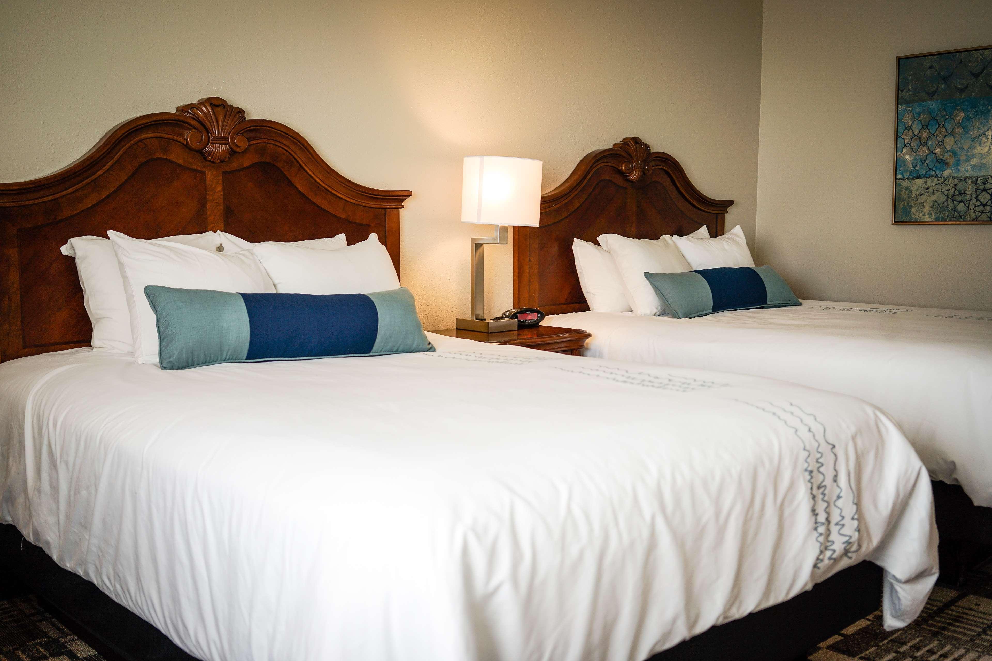 Best Western Plus Dubuque Hotel&Conference Center Extérieur photo