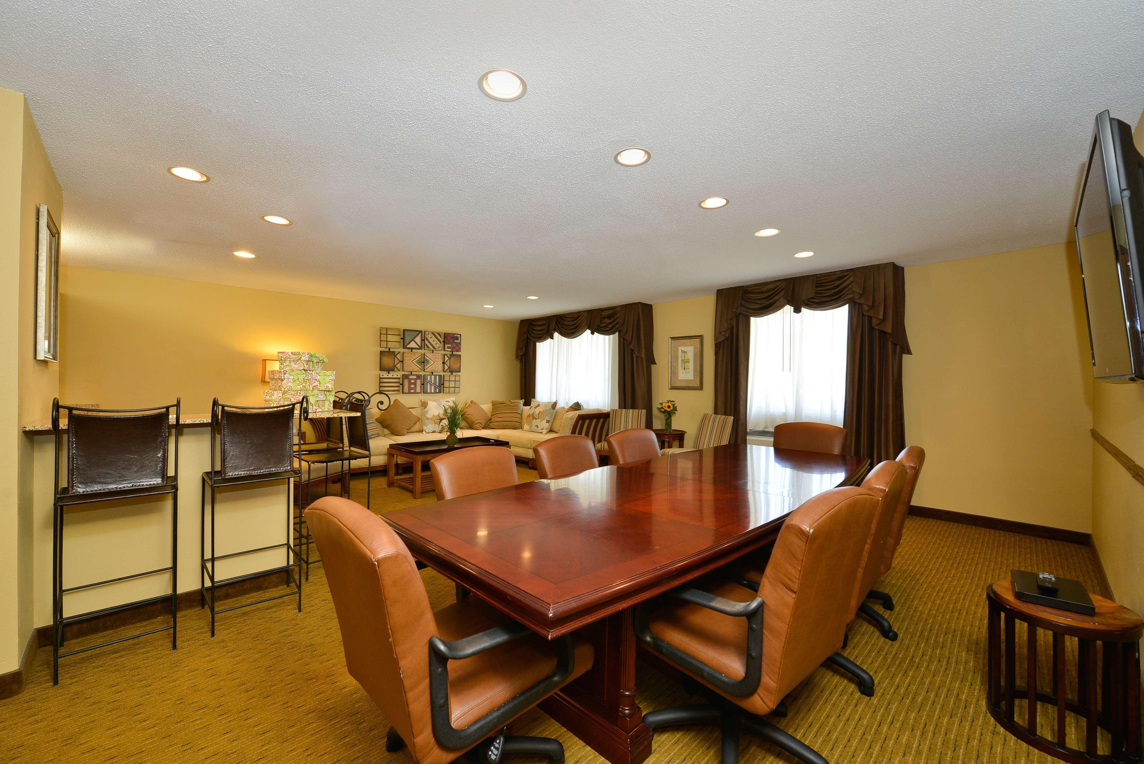 Best Western Plus Dubuque Hotel&Conference Center Extérieur photo