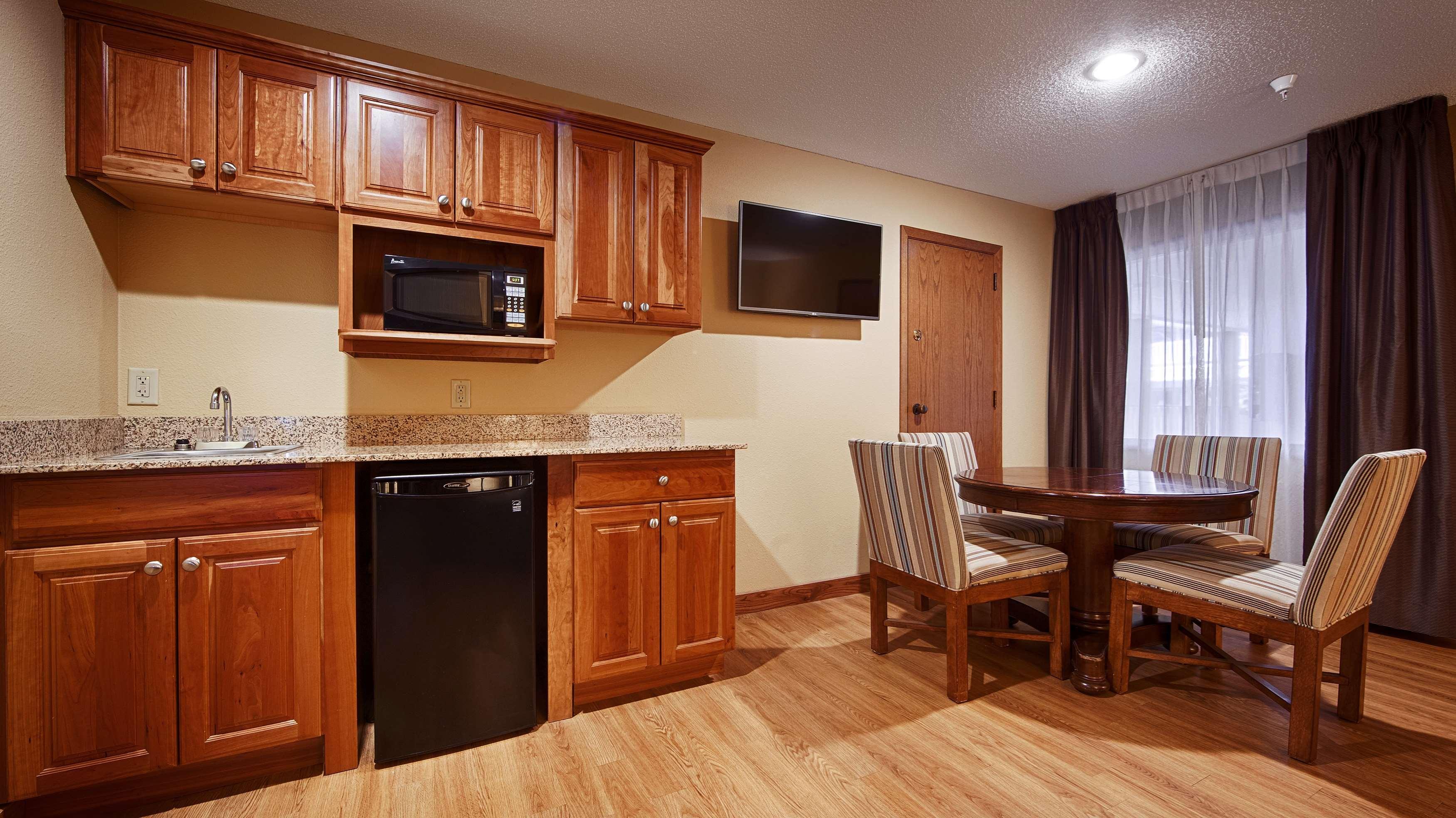 Best Western Plus Dubuque Hotel&Conference Center Extérieur photo