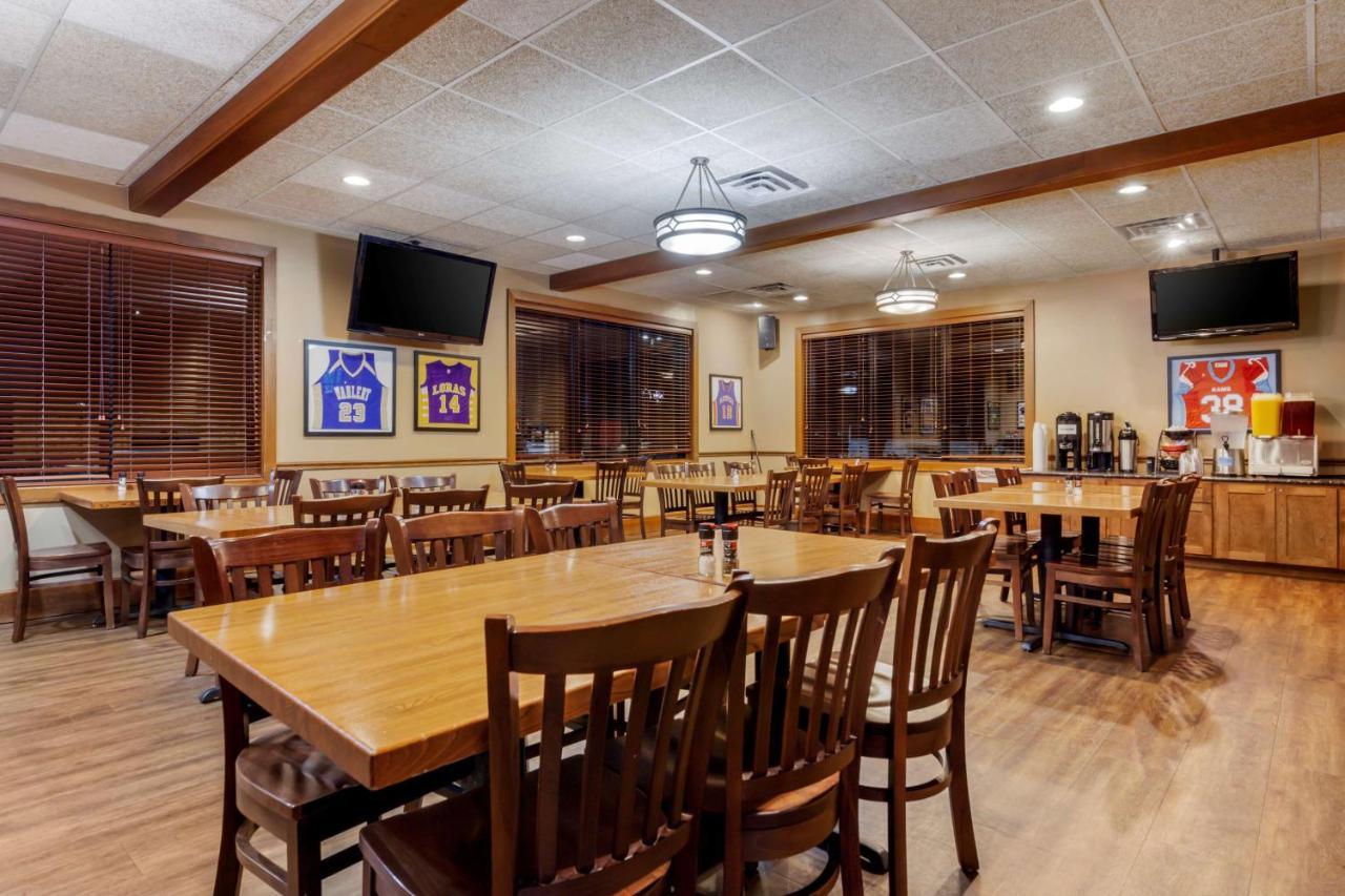 Best Western Plus Dubuque Hotel&Conference Center Extérieur photo